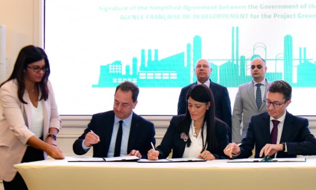 Signing the soft loan and grant agreement with the French Development Agency (AFD) and the European Investment Bank (EIB) on November 23, 2025- press photo