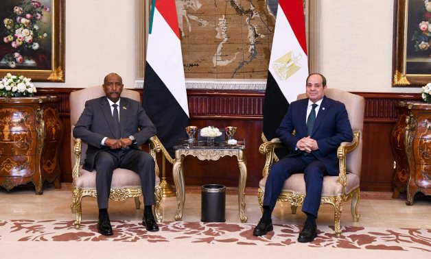 Egyptian President Abdel Fattah El-Sisi receives Sudanese Transitional Council Chairman Abdel Fattah Al-Burhan in Cairo, 18 Dec. 2025. Egyptian Presidency