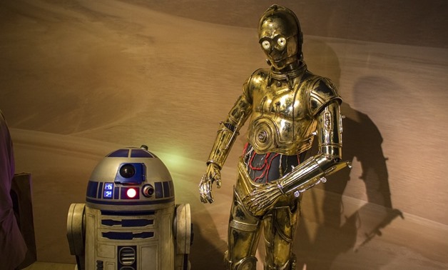 Star Wars' R2D2 (Left) and C3PO (Right) via Pixabay