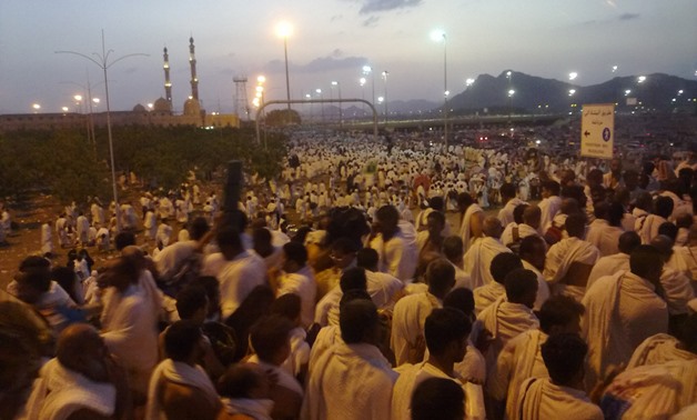 Hajj pilgrims leaving Arafat - Via Flickr