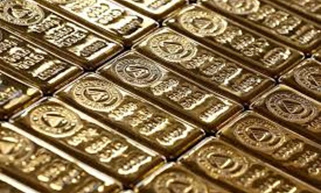 1 kg. gold bars are seen on a production line in Ahlatci Metal Refinery in the central Anatolian city of Corum, Turkey, May 11, 2017. Picture taken May 11, 2017. REUTERS/Umit Bektas
