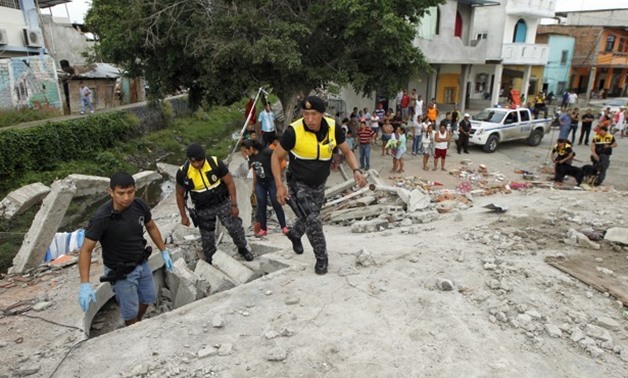 Death toll from massive Mexican quake rises to 65 - Press photo