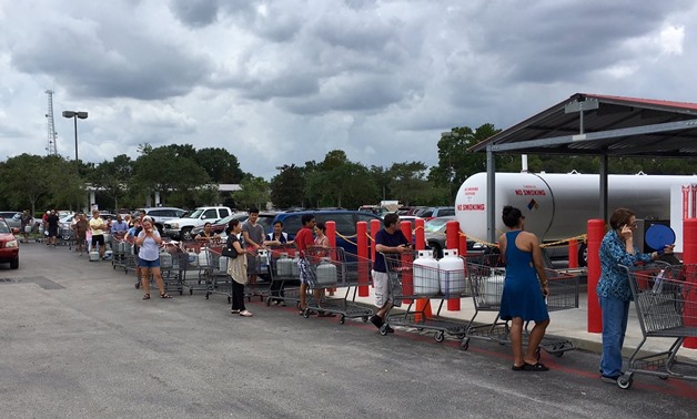 Floridians scramble for safety as Irma closes in - Press photo 