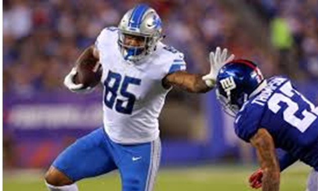  Sep 18, 2017; East Rutherford, NJ, USA; Detroit Lions tight end Eric Ebron (85) runs with the ball against New York Giants safety Darian Thompson (27) during the second quarter at MetLife Stadium. Mandatory Credit: Brad Penner-USA TODAY Sports