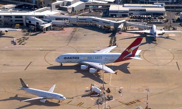 A Qantas Airlines Airbus A380 moves along the tarmac towards the terminal at Sydney's International Airport in Australia, May 9, 2016. REUTERS/David Gray. “