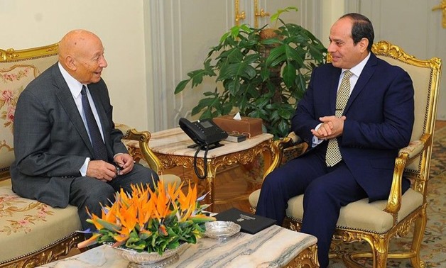 President Abdel Fatah al-Sisi (L) meets with President of the National Council for Human Rights (NCHR) Mohammed Fayek – Press photo
