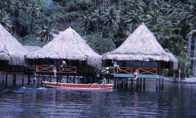 The first overwater bungalows in Raiatea in the late 1960s -
 AFP 