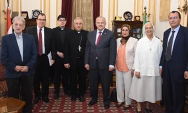 President of Cairo University Mohamed Othman al Khosht received the Vatican ambassador in Cairo Archbishop Bruno Musarò and his accompanying delegation - Egypt Today
