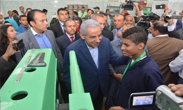 Trade Minister Tarek Kabil during his visit to the technical training complex in Suez - Press photo