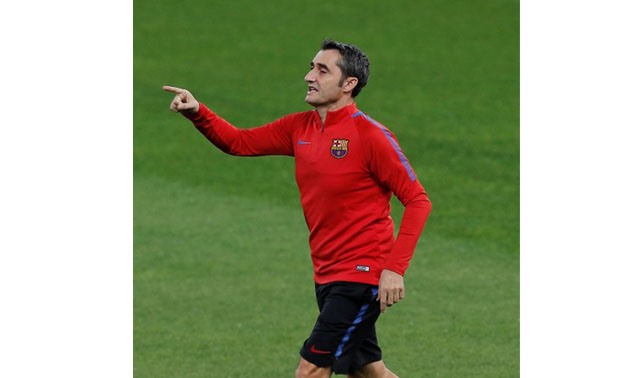 Barcelona coach Ernesto Valverde during training -
 REUTERS