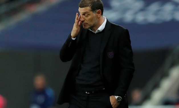 Carabao Cup Fourth Round - Tottenham Hotspur vs West Ham United - Wembley Stadium, London, Britain - October 25, 2017 West Ham United manager Slaven Bilic looks dejected REUTERS/Eddie Keogh EDITORIAL USE ONLY