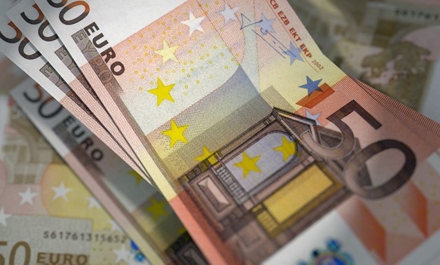 Euro Notes - Cosmix via Pixabay