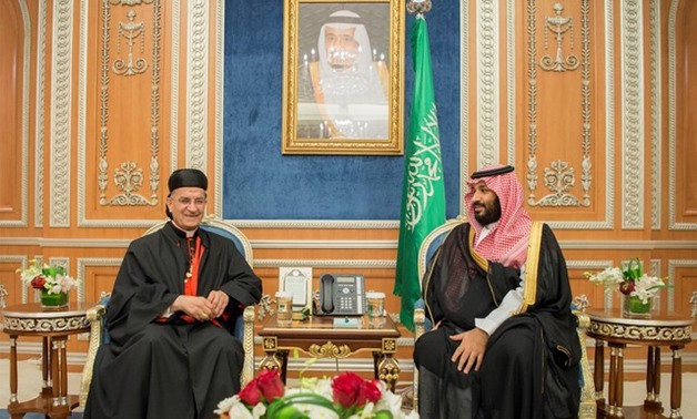 Saudi Crown Prince Mohammed bin Salman meets with Lebanese Maronite Patriarch Bechara Boutros Al-Rahi in Riyadh, November 14, 2017. Bandar Algaloud/Courtesy of Saudi Royal Court/Handout via REUTERS ATTENTION EDITORS - THIS PICTURE WAS PROVIDED BY A THIRD 