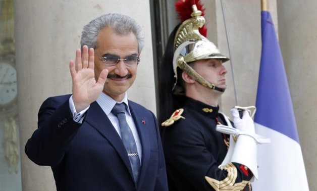 Saudi Arabian Prince Al-Waleed bin Talal arrives at the Elysee palace in Paris, France, to attend a meeting with French President, September 8 , 2016 -
 REUTERS/Philippe Wojazer