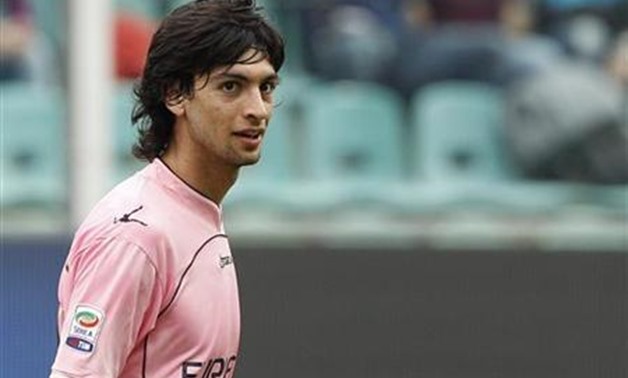 Javier Pastore looks on during the Serie A soccer match against SS Lazio at the Renzo Barbera stadium in Palermo, October 31, 2010 - REUTERS