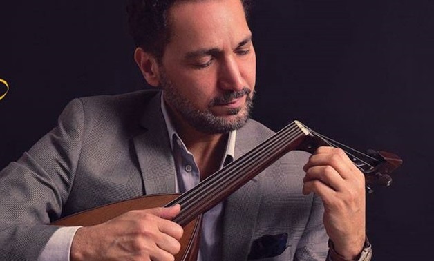 Oud player Naseer Shamma (Photo: fragment from promotional material on El Sawy Culture Wheel Facebook Page)
