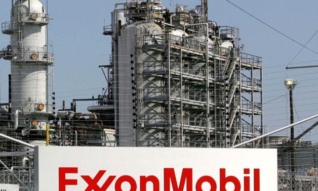 A view of the Exxon Mobil refinery in Baytown, Texas September 15, 2008. REUTERS/Jessica Rinaldi/File Photo