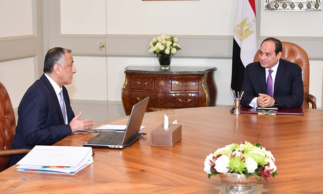 Press Photo - Amer discusses with Sisi the advanced results achieved in the Egyptian economy’s performance during the first quarter (Q1) of fiscal year 2017/18.