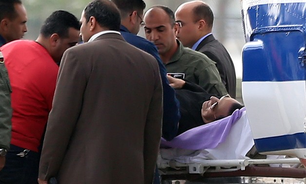 Mubarak transported to court - YOUM7 (Archive)/Karim Abdel Aziz