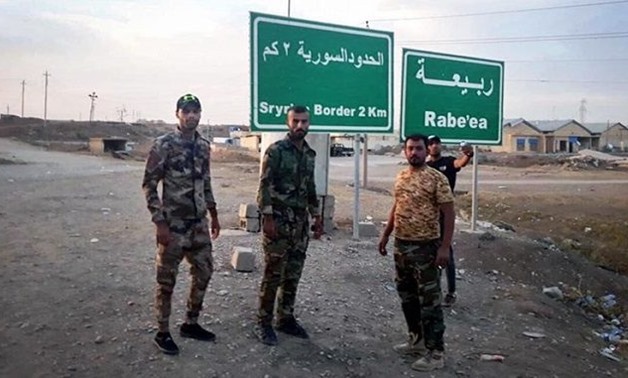 Iraqi Shi'ite paramilitaries deploy to Syrian border - Reuters