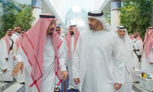 Saudi Arabia's King Salman bin Abdulaziz Al Saud (L) chats with Abu Dhabi Crown Prince Sheikh Mohammed bin Zayed al-Nahyan in Jeddah, Saudi Arabia, June 2, 2017 - Saudi Press Agency/Handout via REUTERS
