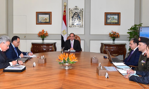 President Abdel Fatah al-Sisi during a meeting with Health Minister Ahmad Emad el-Dein, and acting Prime Minister Mostafa Madbouly, January 4, 2018 – Press photo 