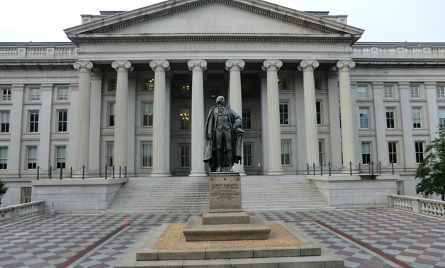 File:Albert Gallatin statue - U.S. Department of Treasury headquarters - Washington D.C. - 2 - Wikimedia commons 
