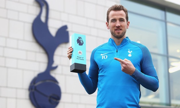 Tottenham’s striker Harry Kane with his trophy, Courtesy of Harry Kane’s official account on Twitter