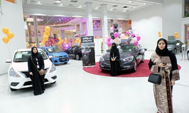 Saudi women are seen at the first automotive showroom solely dedicated for women in Jeddah, Saudi Arabia January 11, 2018. REUTERS/Reem Baeshen