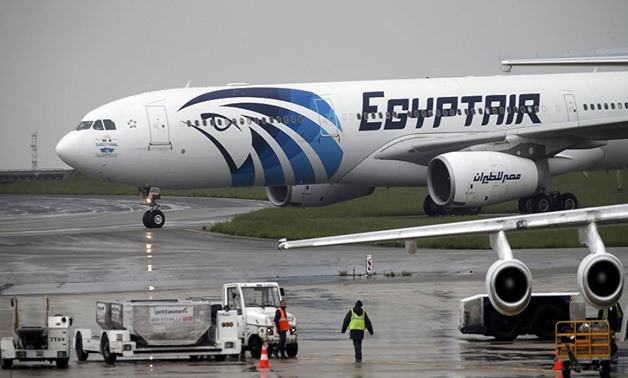 An EgyptAir Airbus A320 en route from Paris to Cairo