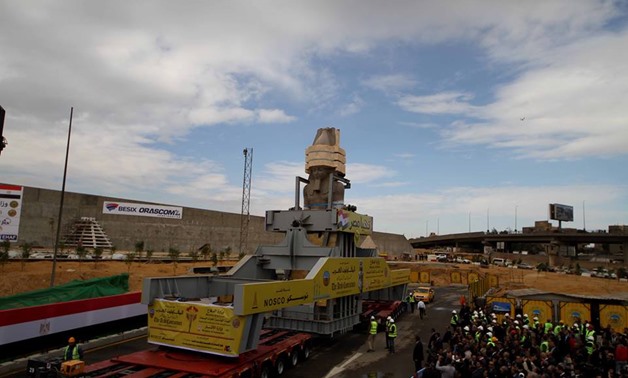 Transfer process of King Ramses II statue from Remaya Sq to GEM on Jan. 25, 2018 - Egypt Today/By Hassan Mohamed