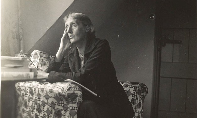 Virginia Woolf at Monk's house, 1942, - Wikimedia Commons/Unknown