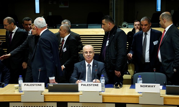 Palestinian Prime Minister Rami Hamdallah attends a session of the International Donor Group for Palestine at the EU Commission headquarters in Brussels, Belgium, January 31, 2018 - REUTERS/Francois Lenoir