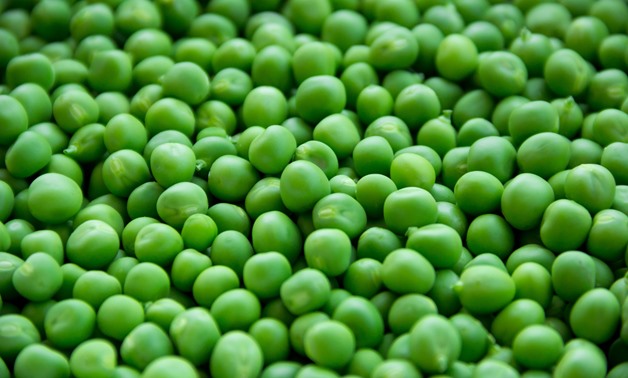 Green peas are a good source of niacinamide. Via CC/Pexels.