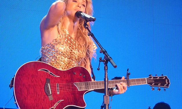 Shakira live at a Paris concert, December 6, 2010 – Wikimedia Commons / oouinouin