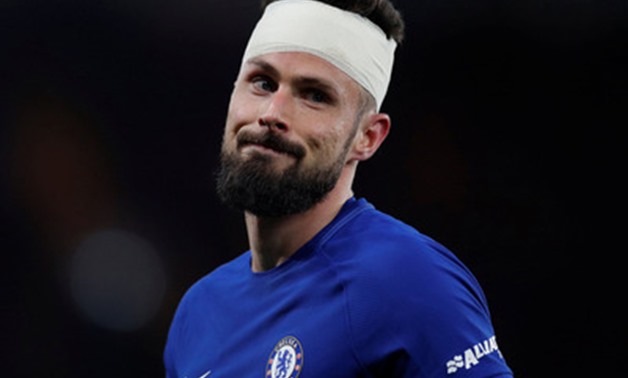 Soccer Football - Premier League - Chelsea vs West Bromwich Albion - Stamford Bridge, London, Britain - February 12, 2018 Chelsea's Olivier Giroud with a bandage around his head after sustaining an injury Action Images via Reuters/Andrew Couldridge 