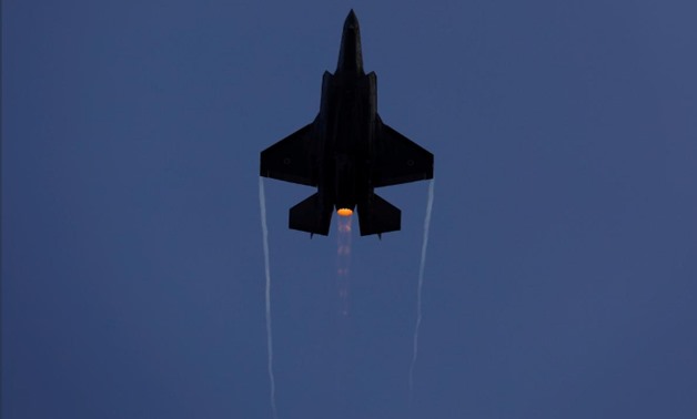 FILE PHOTO: An Israeli Air Force F-35 fighter jet flies during an aerial demonstration at a graduation ceremony for Israeli air force pilots at the Hatzerim air base in southern Israel December 29, 2016. REUTERS/Amir Cohen/File Photo
