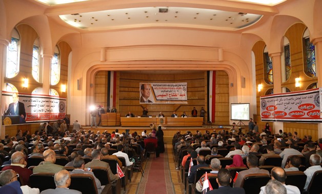 Egyptian workers union held a conference on Sunday to announce supporting President Abdel Fatah al-Sisi to run for a second presidential term, asserting that this decision came out of their love for Egypt - Karem Abdelaziz 