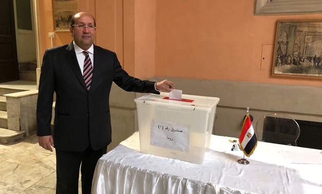 Egypt's ambassador to Italy, Hesham Badr has arrived early morning on Friday at the embassy to cast his vote - Press Photo 