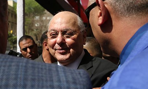 Presidential candidate Moussa Moustafa Moussa cast his vote on Monday at around 1:30 p.m. at Noubar Modern Preparatory School for Girls in Cairo's Abdeen - Egypt Today/ Ahmed Hendy