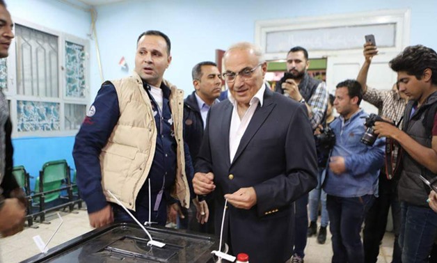 Former Egyptian Prime Minister and presidential candidate, Ahmed Shafik casting his ballot in 2018’s Presidential elections – Via Twitter  