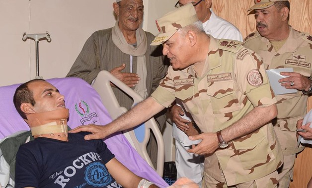 Defense Minister Colonel General Sedki Sobhy during his visit to soldiers who got wounded in terrorist attacks in Sinai – Press photo