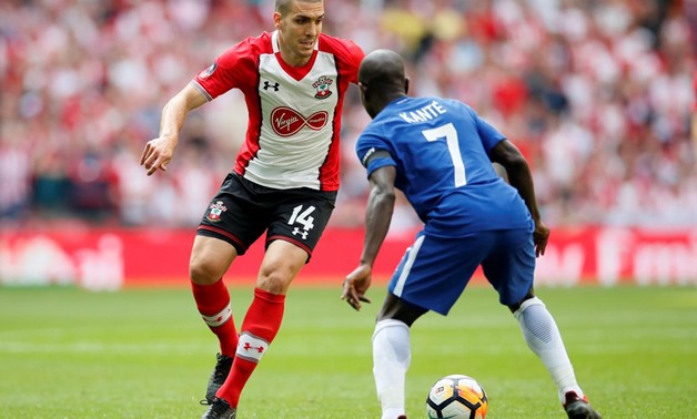 Wembley Stadium, London, Britain - April 22, 2018 Southampton's Oriol Romeu in action with Chelsea's N'Golo Kante REUTERS/David Klein