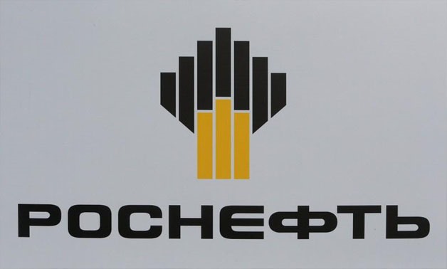 The logo of Russia's oil producer Rosneft is seen on a board at the St. Petersburg International Economic Forum 2017 (SPIEF 2017) in St. Petersburg, Russia, June 1, 2017. Picture taken June 1, 2017. REUTERS/Sergei Karpukhin/File Photo