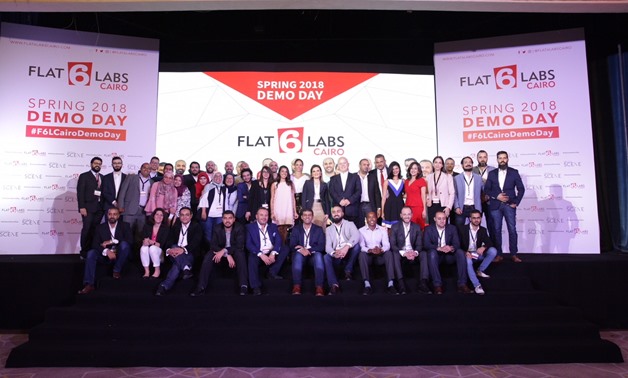 Minister of Investment Sahar Nasr stands between Flat6Labs Cairo Spring 2018 Demo Day 10 startup graduates, May 14, 2018 – Press Photo 