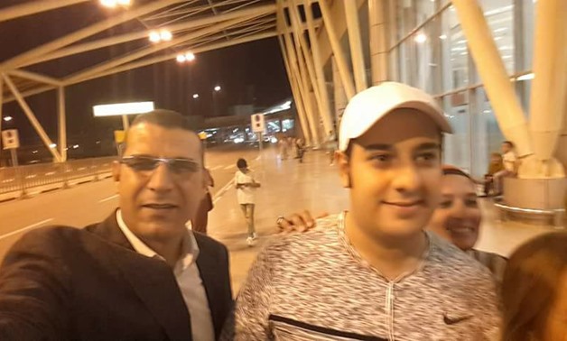 Police officer Al-Haies returns Egypt after treatment – Youm7 photo