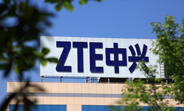 The logo of China's ZTE Corp is seen on a building in Nanjing, Jiangsu province, China April 19, 2018. Picture taken April 19, 2018. REUTERS/Stringer

