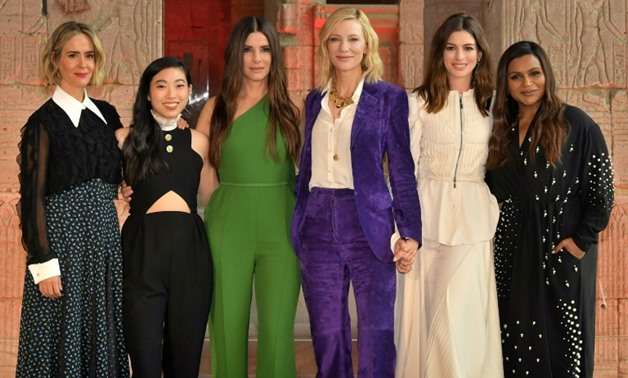 (g-d) Les actrices d'Ocean's 8 Sarah Paulson, Awkwafina, Sandra Bullock, Cate Blanchett, Anne Hathaway et Mindy Kaling, le 22 mai 2018 à New York-Getty/AFP/File / Mike Coppola
