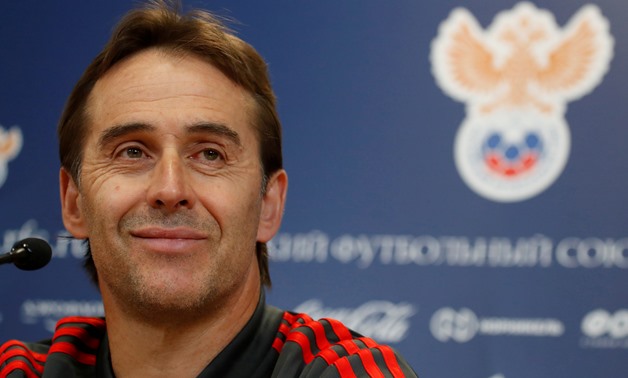FILE PHOTO: Soccer Football - Spain news conference - International Friendly - Petrovsky Stadium, St. Petersburg, Russia - November 13, 2017 - Spain's coach Julen Lopetegui attends a news conference before friendly match against Russia. REUTERS/Maxim Shem