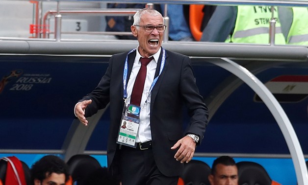 Soccer Football - World Cup - Group A - Egypt vs Uruguay - Ekaterinburg Arena, Yekaterinburg, Russia - June 15, 2018 Egypt coach Hector Cuper reacts during the match REUTERS/Andrew Couldridge